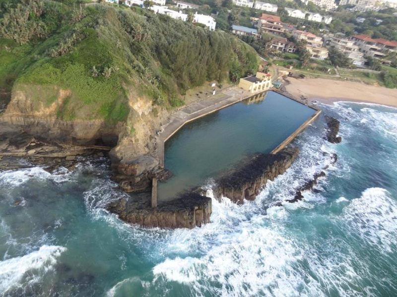 Chakas Rock 39 * Ballito